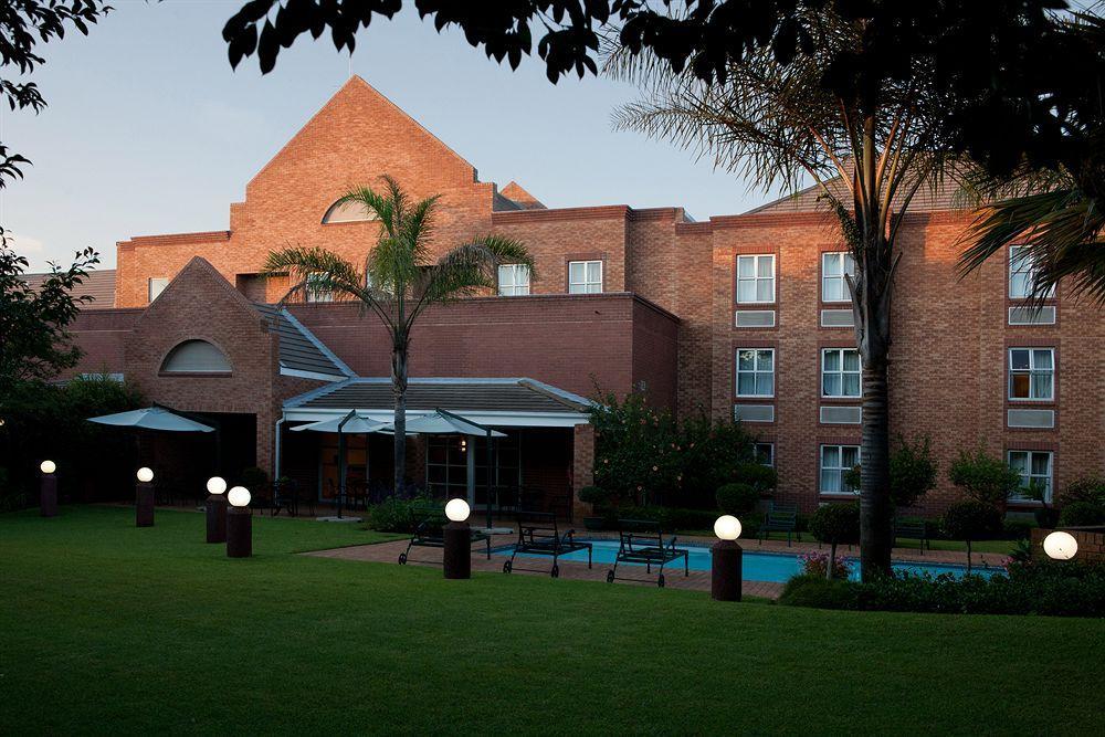 פרטוריה The Elegant Lodge Menlo Park מראה חיצוני תמונה