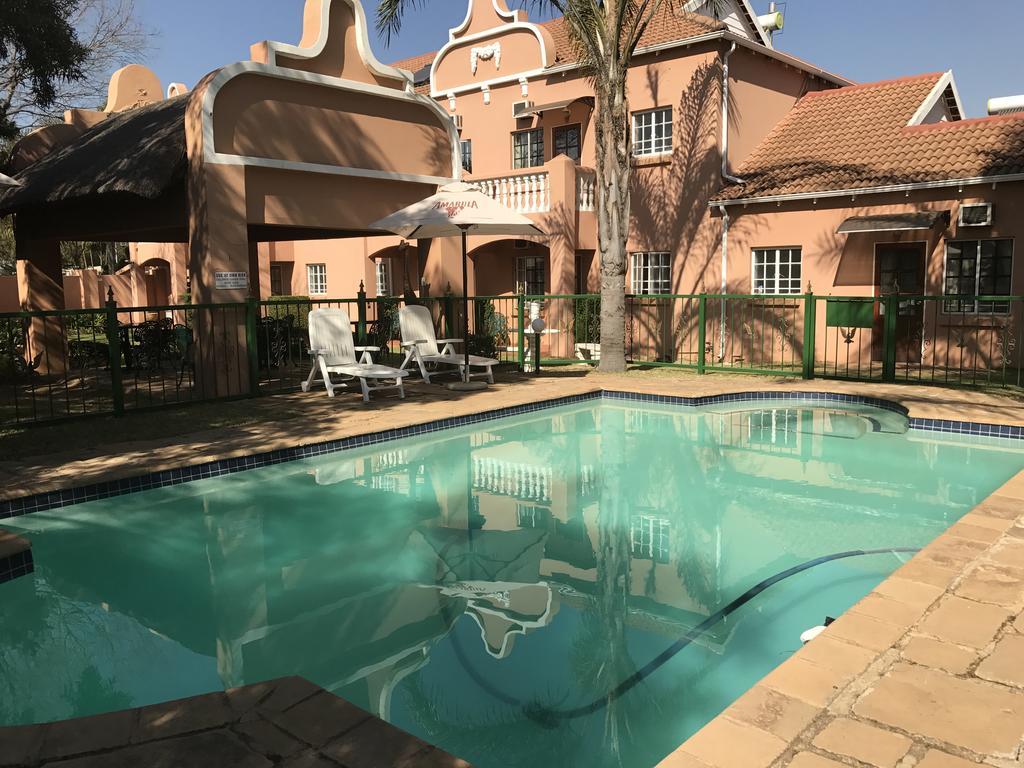 פרטוריה The Elegant Lodge Menlo Park מראה חיצוני תמונה