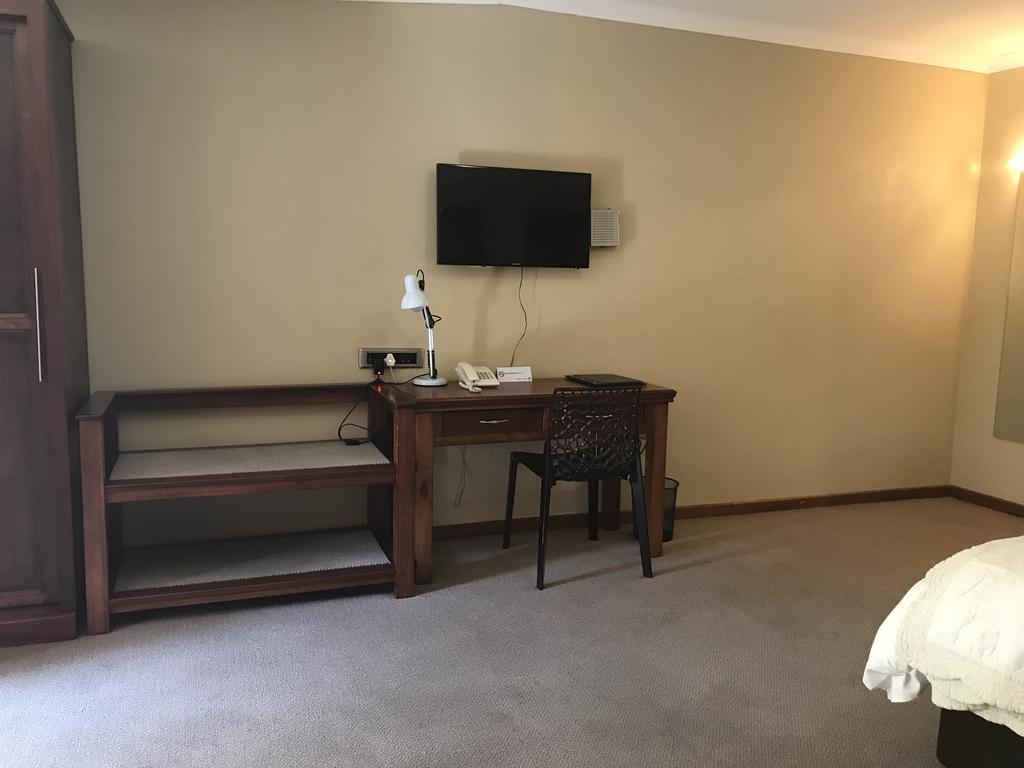 פרטוריה The Elegant Lodge Menlo Park מראה חיצוני תמונה