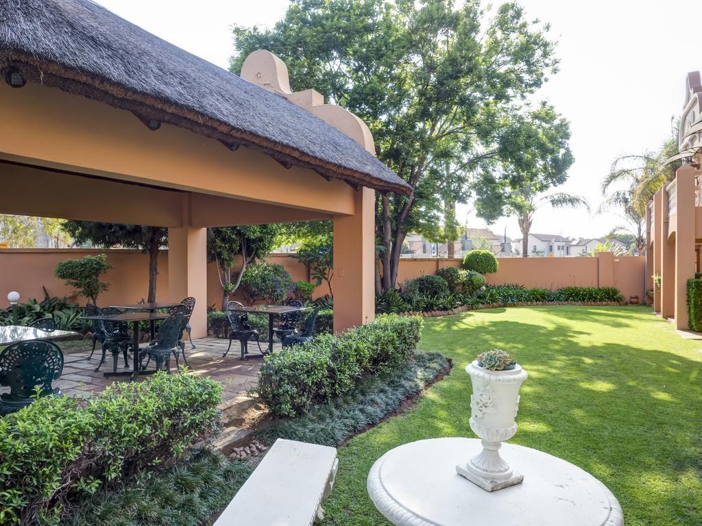 פרטוריה The Elegant Lodge Menlo Park מראה חיצוני תמונה