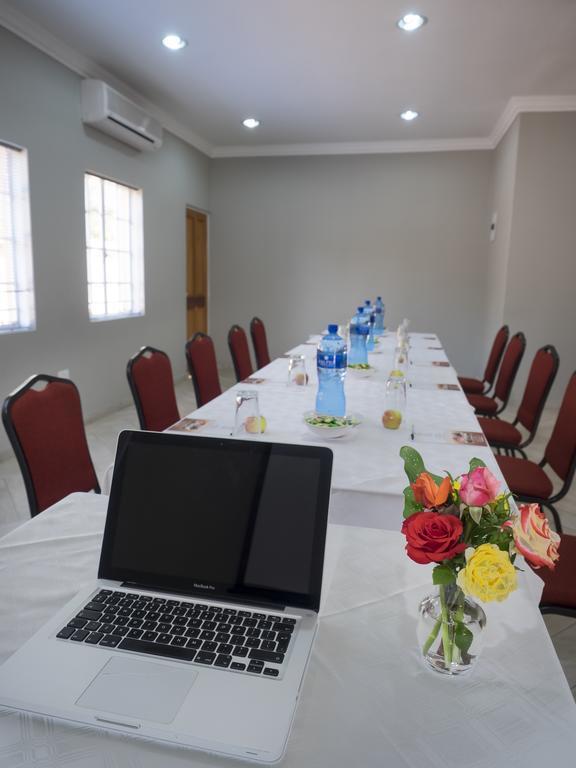 פרטוריה The Elegant Lodge Menlo Park מראה חיצוני תמונה