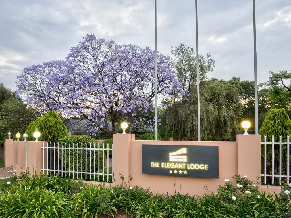 פרטוריה The Elegant Lodge Menlo Park מראה חיצוני תמונה