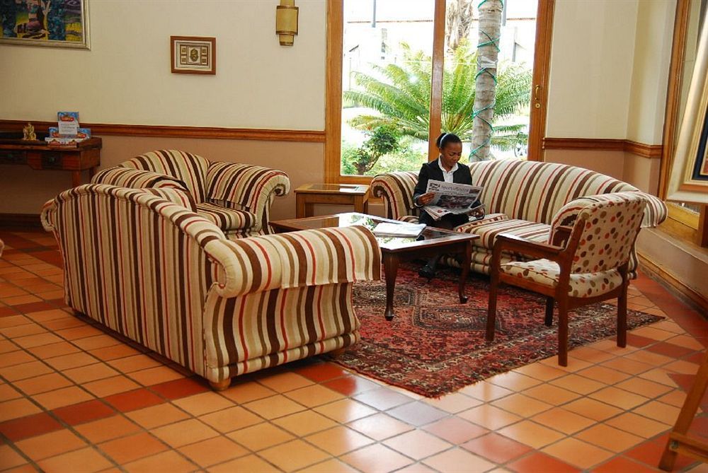 פרטוריה The Elegant Lodge Menlo Park מראה חיצוני תמונה