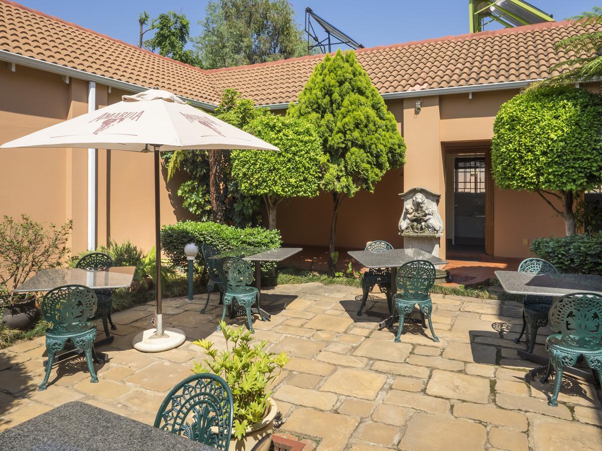 פרטוריה The Elegant Lodge Menlo Park מראה חיצוני תמונה